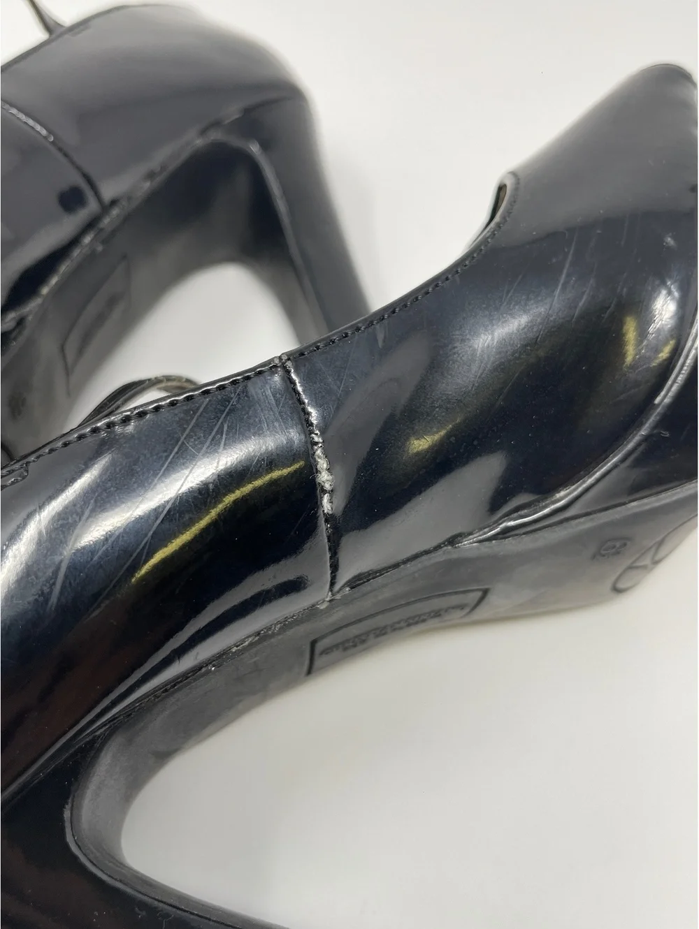 Christian Siriano Black Patent T-Strap Peep Toe Platform High Heels Pumps 6.5